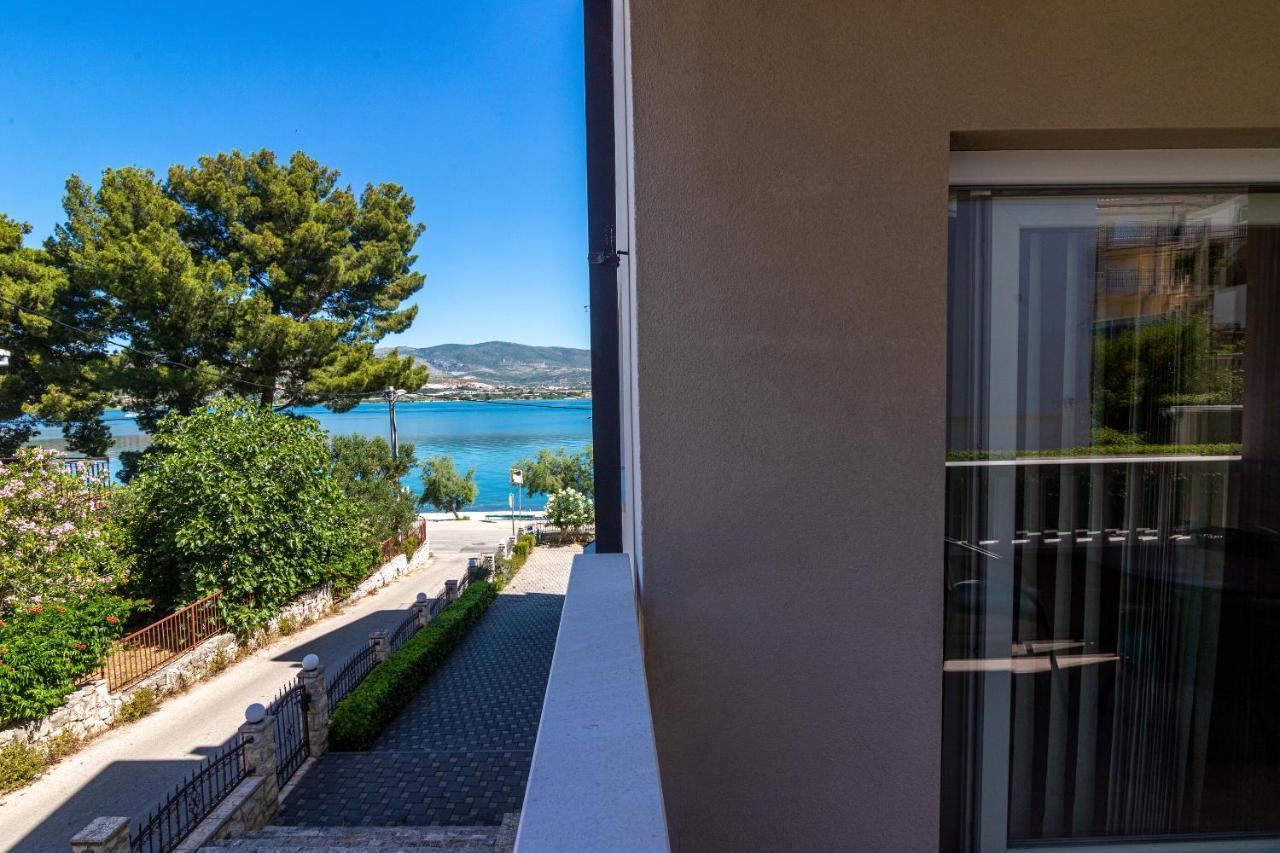 Apartments Janja Trogir Eksteriør bilde
