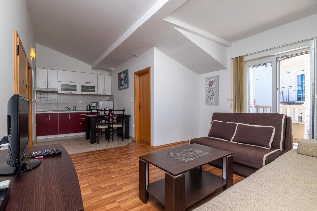 Apartments Janja Trogir Eksteriør bilde