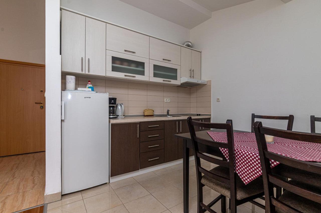 Apartments Janja Trogir Eksteriør bilde