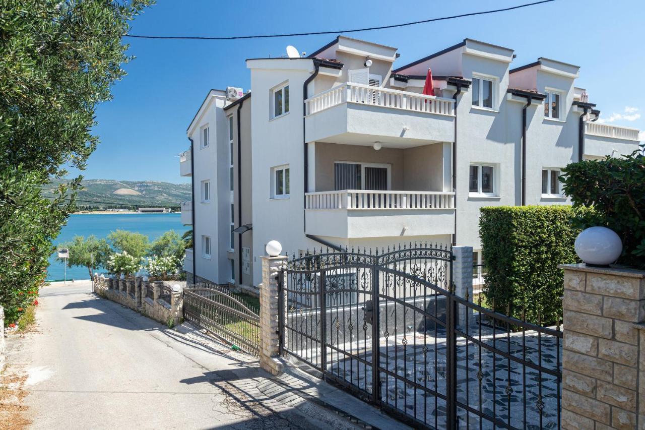Apartments Janja Trogir Eksteriør bilde