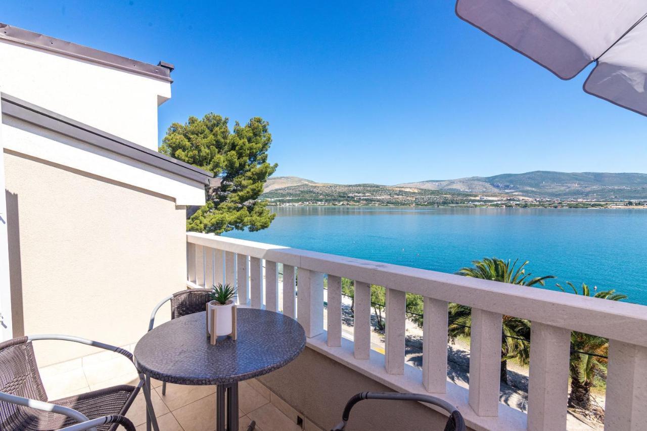 Apartments Janja Trogir Eksteriør bilde